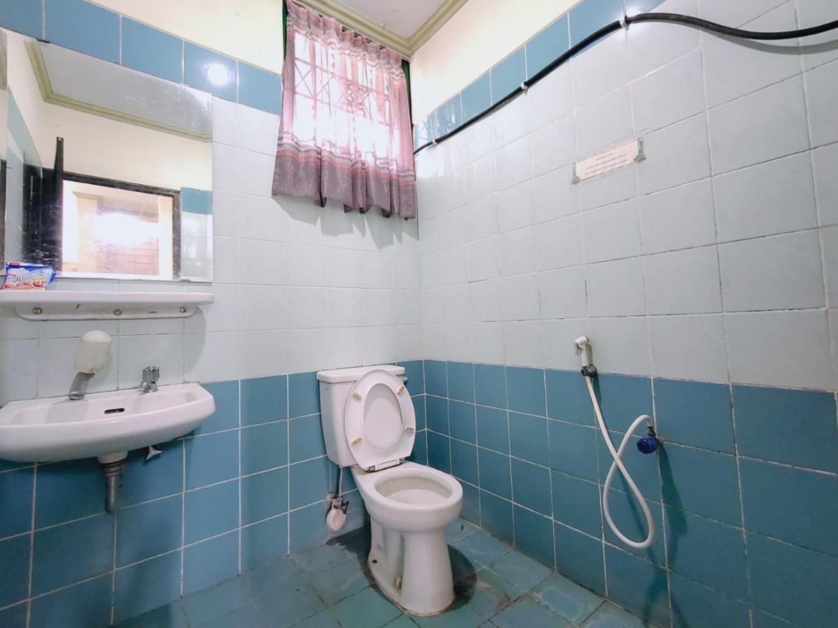 Villa Semesta Cikundul Екстер'єр фото
